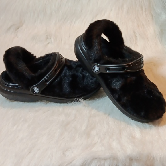 Crocs Classic Fur Sure Clogs Black Women Sz 7/ Men Sz 5 - Picture 7 of 10